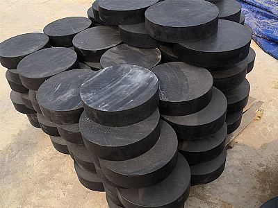 项城市板式橡胶支座由若干层橡胶片与薄钢板经加压硫化